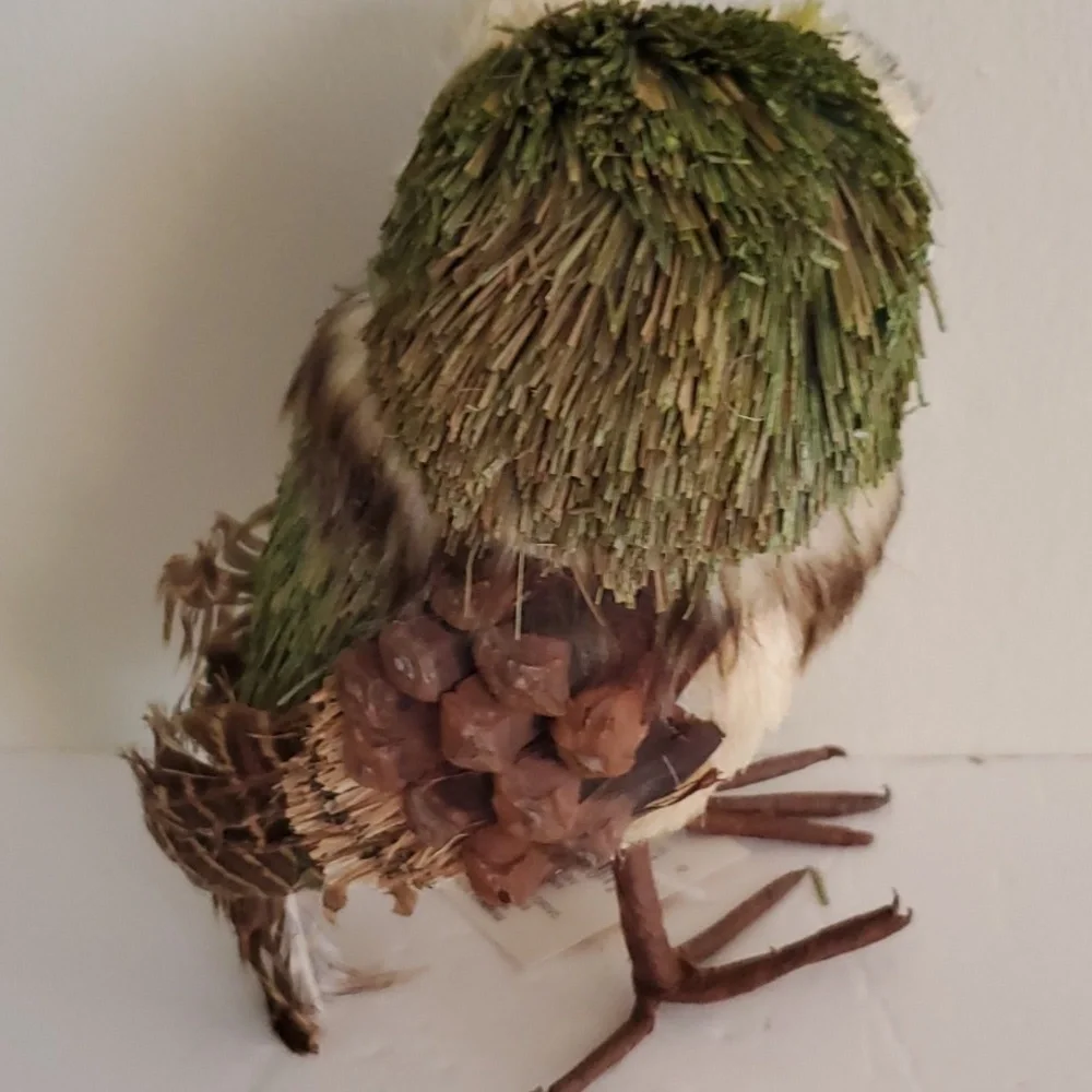 Fall Feathered Straw Animal Owl 8" - Picture 3 of 5